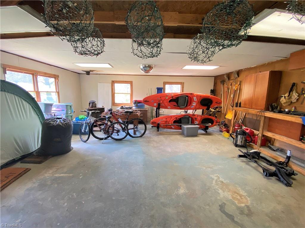 206 Lonesome Road Madison, NC 27025 - Photo 40 of 40 Workshop interior