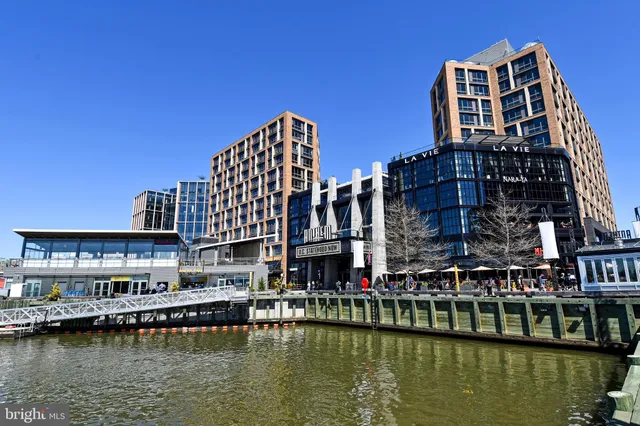 $2,400 | 1435 4th Street Southwest, Unit B108, Washington, DC 20024