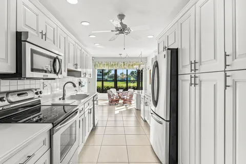 $618,700 | 6426 Casabella Lane, Boca Raton, FL 33433