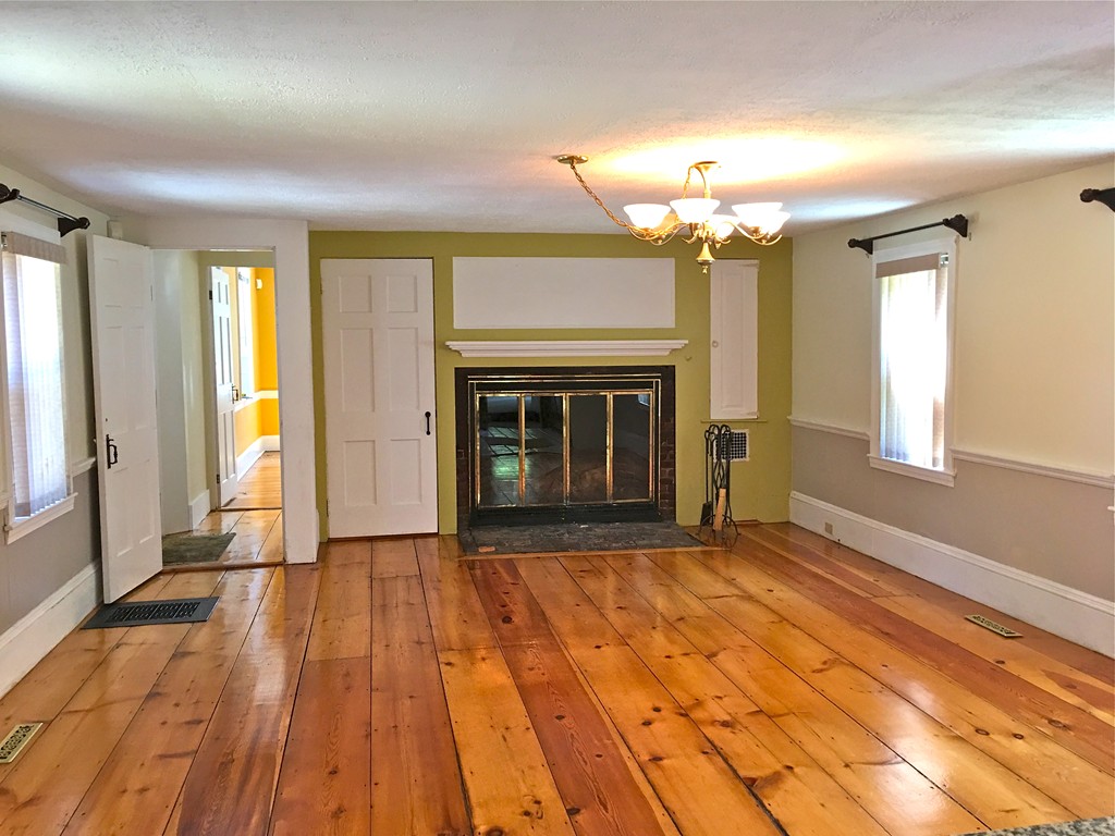 1231 Edgell Road Framingham, MA 01701 - Photo 5 of 12 Gallery Image 5