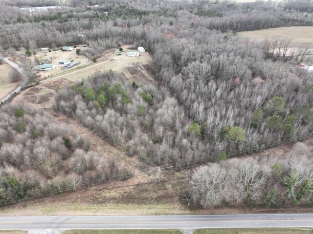 909 Curt Bailey Road Hartwell, GA 30643 - Photo 3 of 38 Gallery Image 3