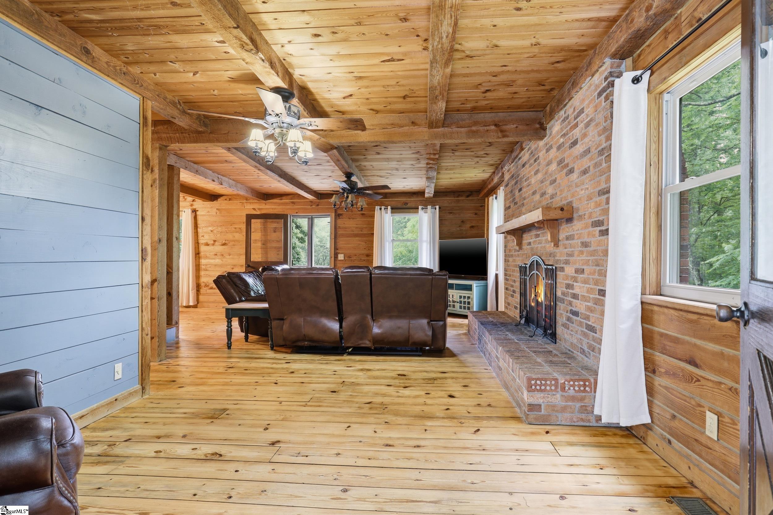 211 Narrow Way Travelers Rest, SC 29690 - Photo 12 of 47