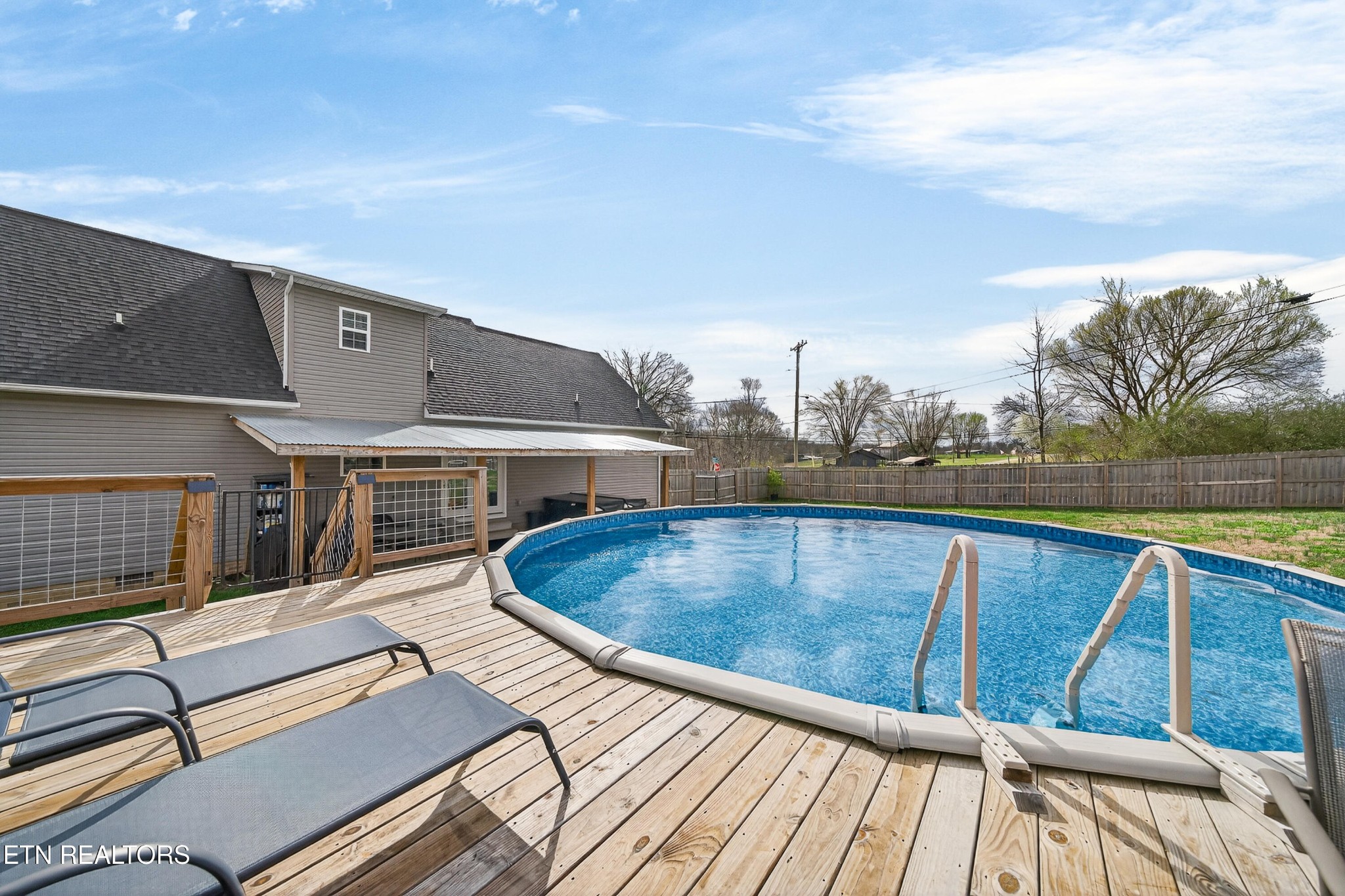 225 Peach Street Baxter, TN 38544 - Photo 32 of 35 a view of roof deck with patio