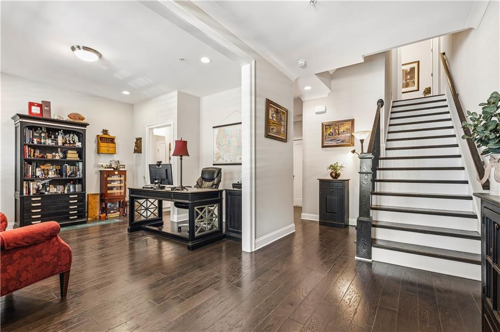 136 Cole Street Northeast Marietta, GA 30060 - Photo 16 of 59