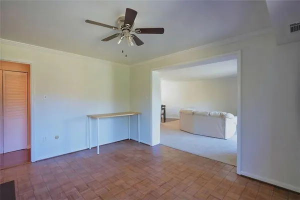 $264,900 | 1500 Cochran Road, Unit 812, Pittsburgh, PA 15243