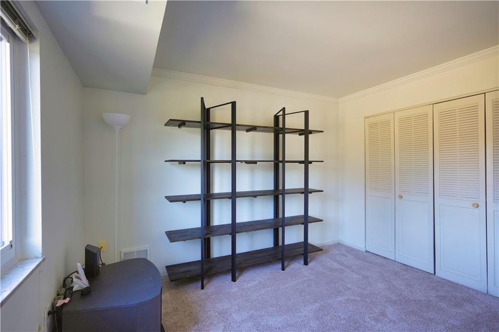 1500 Cochran Road, Unit 812 Pittsburgh, PA 15243 - Photo 22 of 41 Gallery Image 22