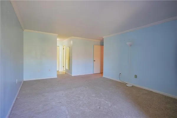 $264,900 | 1500 Cochran Road, Unit 812, Pittsburgh, PA 15243