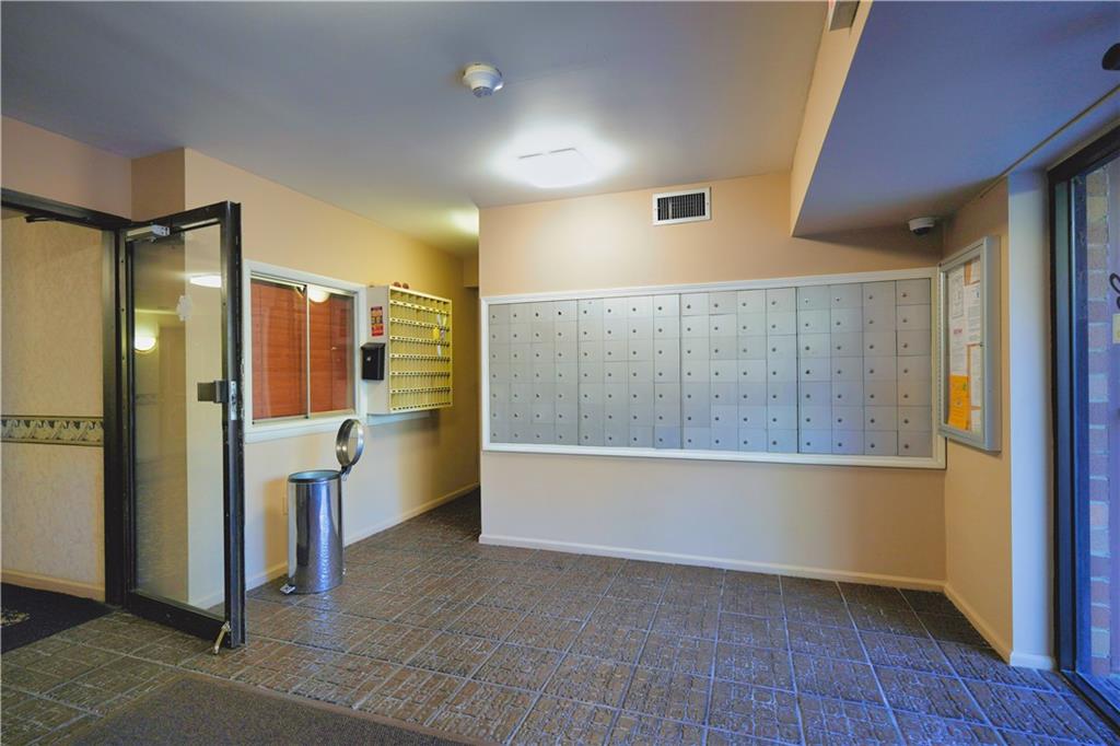 1500 Cochran Road, Unit 812 Pittsburgh, PA 15243 - Photo 36 of 41 mailroom