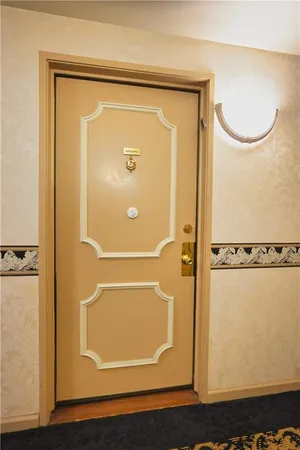 $264,900 | 1500 Cochran Road, Unit 812, Pittsburgh, PA 15243