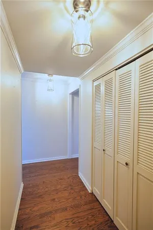 $264,900 | 1500 Cochran Road, Unit 812, Pittsburgh, PA 15243