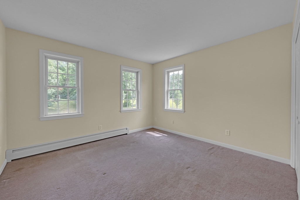 1 Deer Run Road Spencer, MA 01562 - Photo 17 of 42