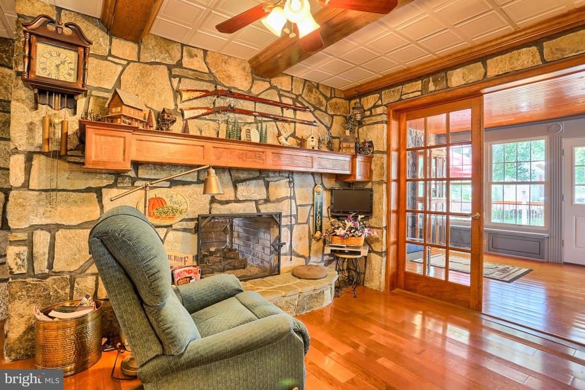 1821 Maytown Road Elizabethtown, PA 17022 - Photo 18 of 52 Gallery Image 18