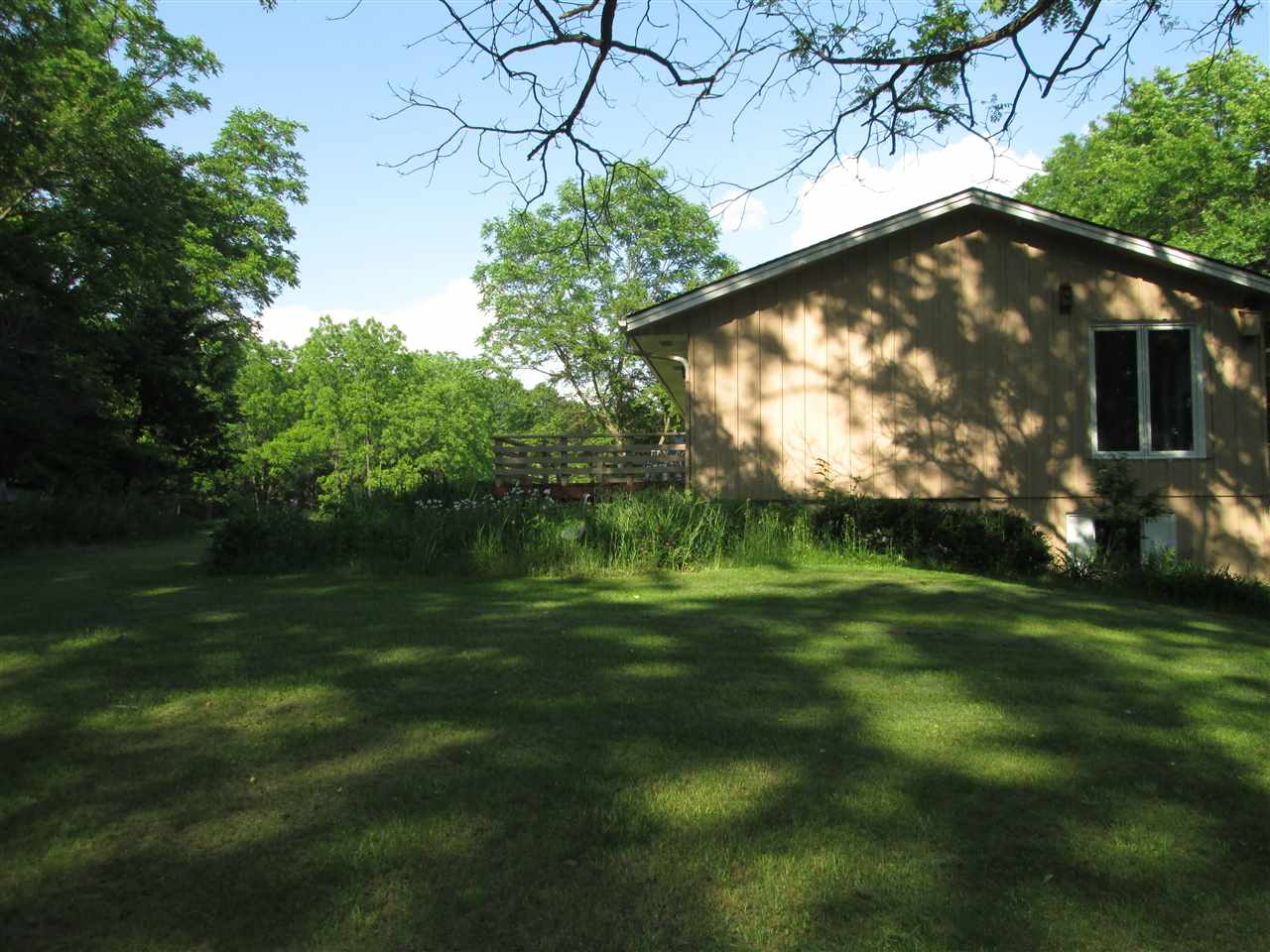 10217 Yale Bridge Road Rockton, IL 61072 - Photo 19 of 25 a view of a trees in a yard