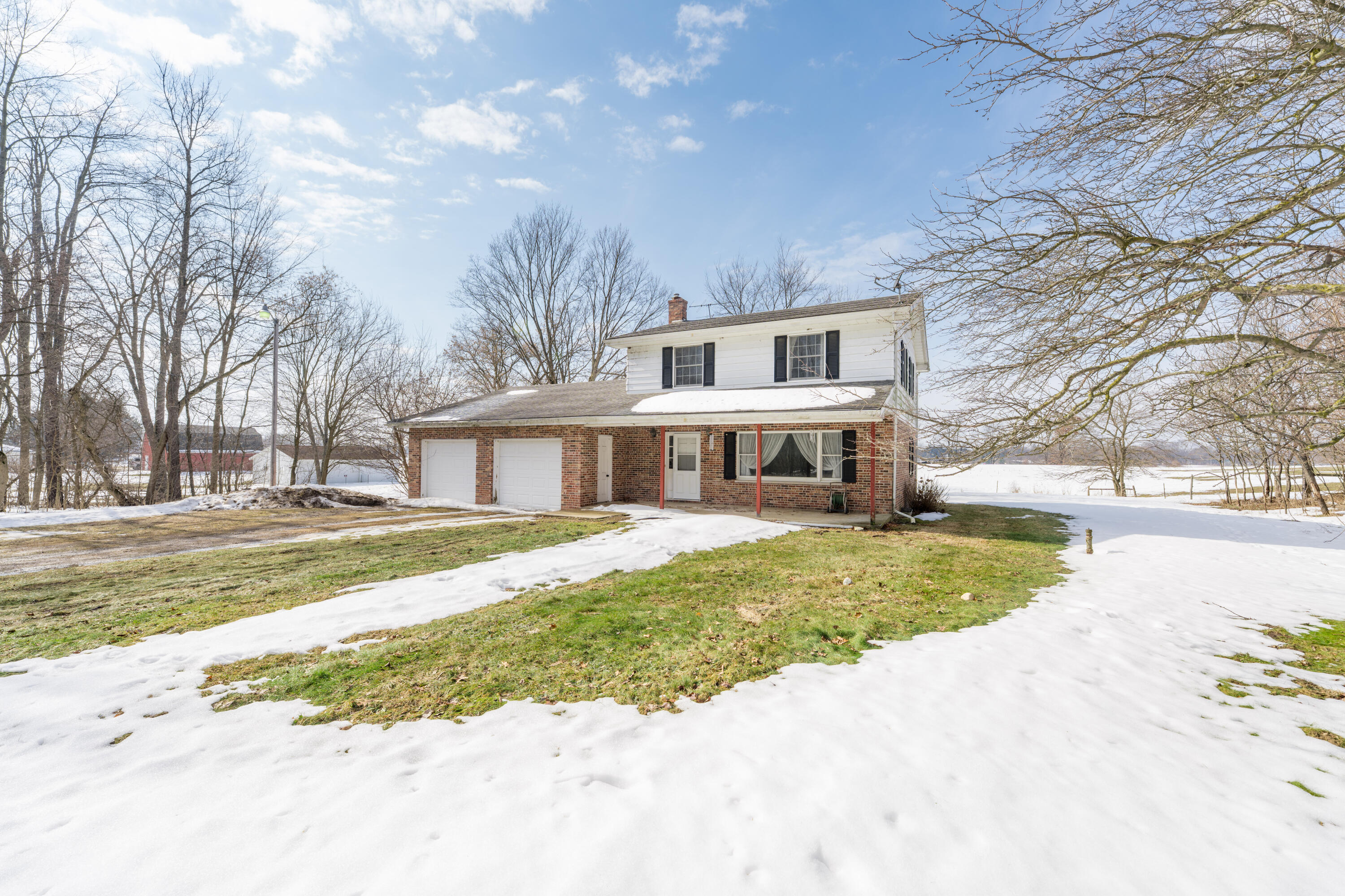 10798 Pleasant Lake Road Delton, MI 49046 - Photo 2 of 41 DSC03993