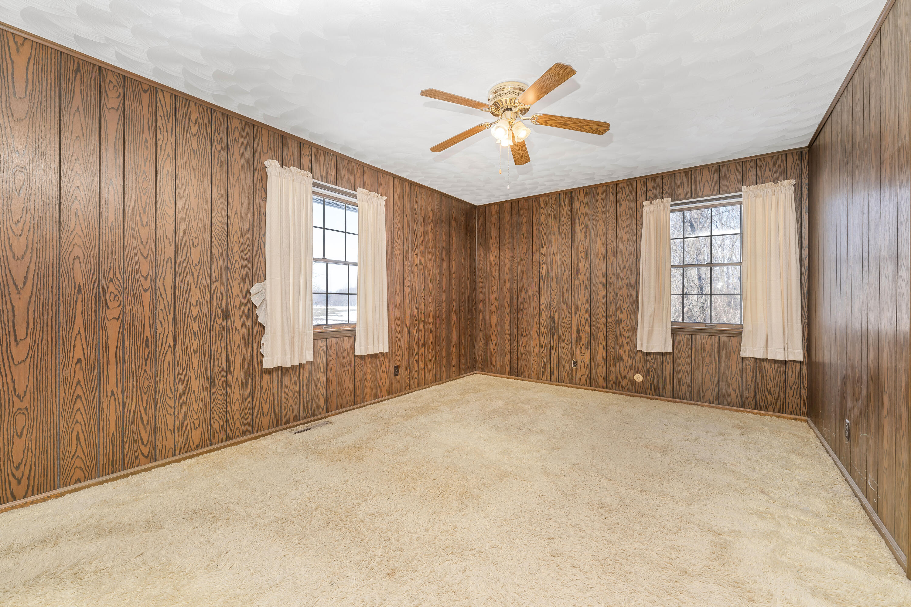 10798 Pleasant Lake Road Delton, MI 49046 - Photo 23 of 41 DSC03979