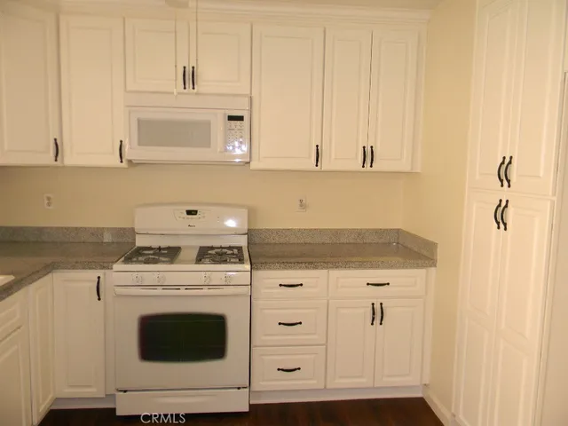 $699,900 | 114 West Cormorant Drive, Ontario, CA 91762