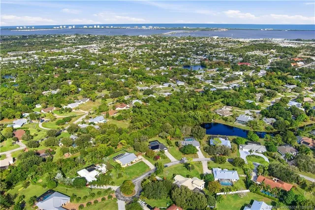 a view of a area with an outdoor space