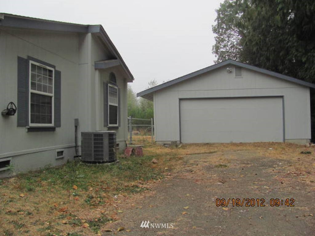 5308 East Collins Road Port Orchard, WA 98366 - Photo 2 of 15 Gallery Image 2