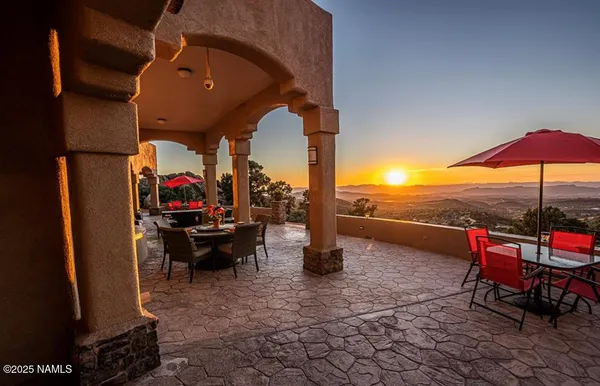 $924,995 | 3206 Saddletree Drive, Kingman, AZ 86401