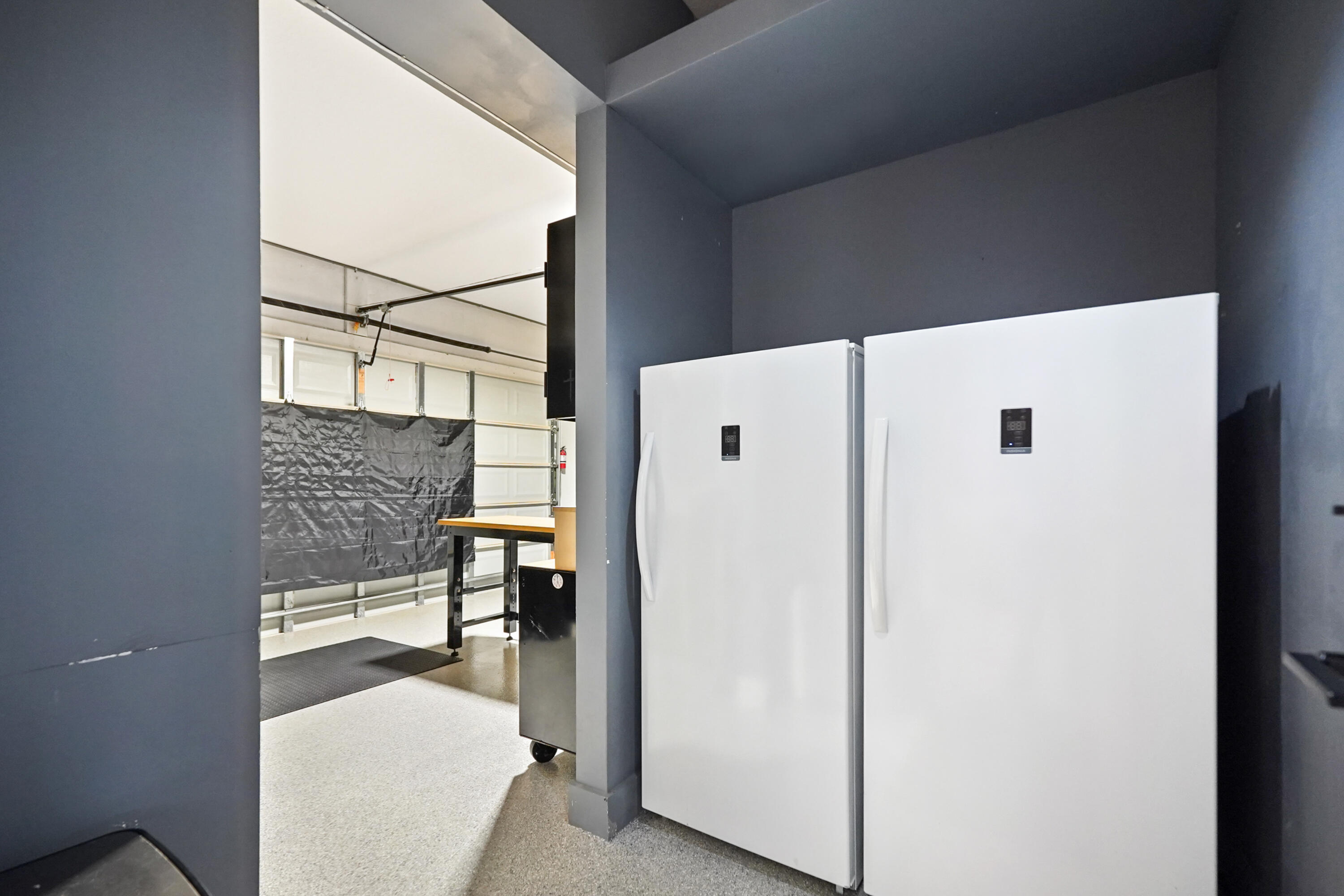 3914 La Rambla Greenacres, FL 33467 - Photo 20 of 43