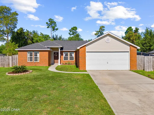 $319,900 | 229 Hannover Circle, Panama City, FL 32404