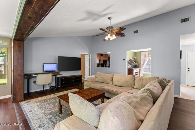 $319,900 | 229 Hannover Circle, Panama City, FL 32404