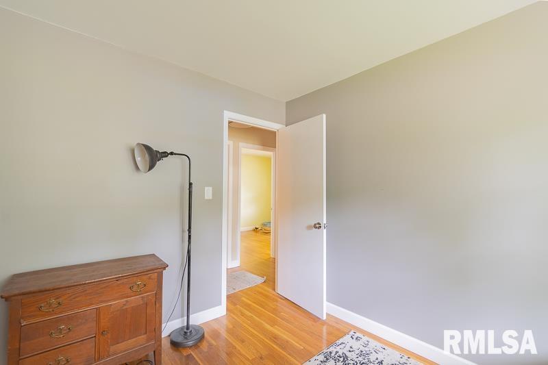 5018 North Ronald Road Peoria, IL 61614 - Photo 8 of 23 Gallery Image 8