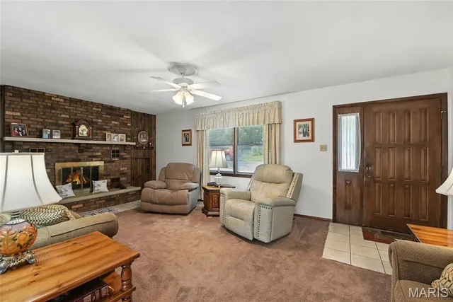 $387,000 | 12720 Oakbriar Meadows Lane, Festus, MO 63028