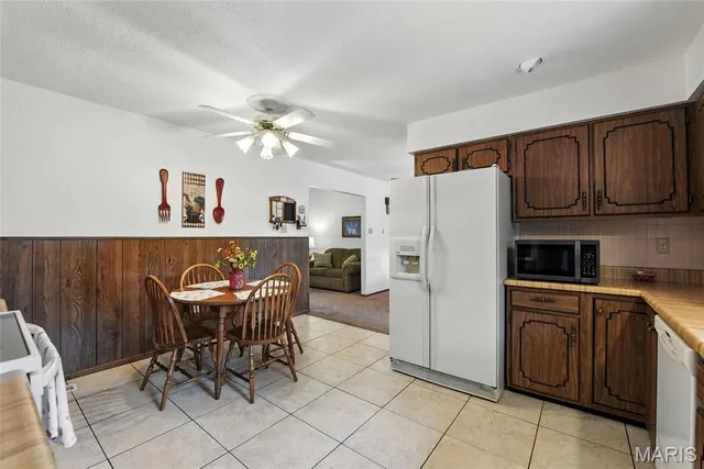 $387,000 | 12720 Oakbriar Meadows Lane, Festus, MO 63028