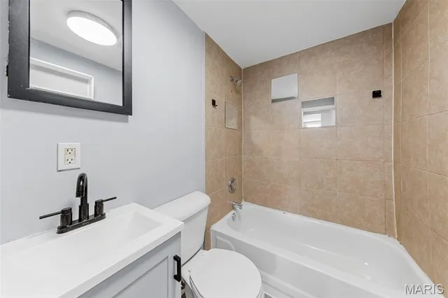 $240,000 | 9386 Golden Gate Road, St. Louis, MO 63144