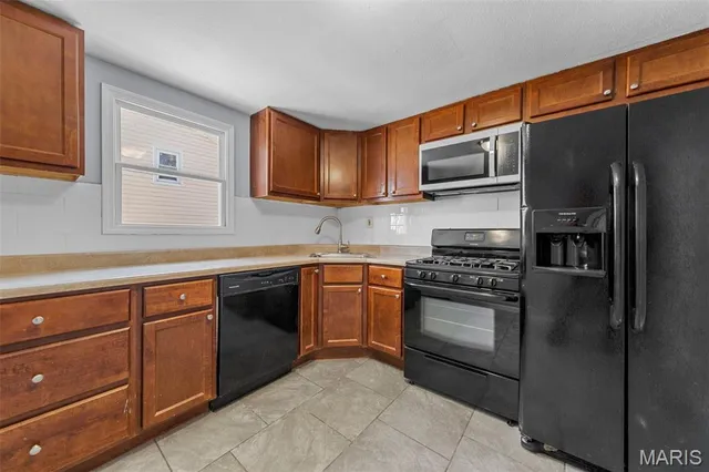 $240,000 | 9386 Golden Gate Road, St. Louis, MO 63144