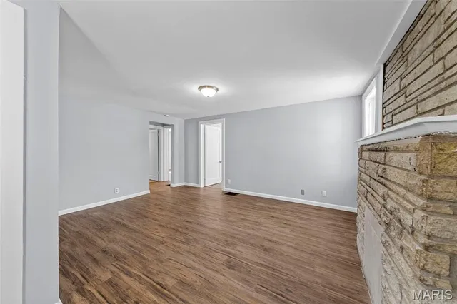 $240,000 | 9386 Golden Gate Road, St. Louis, MO 63144