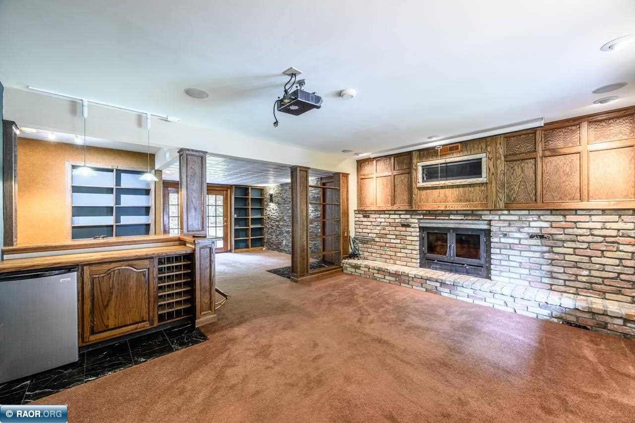 11824 Golf Links Road Hibbing, MN 55746 - Photo 5 of 41 Gallery Image 5