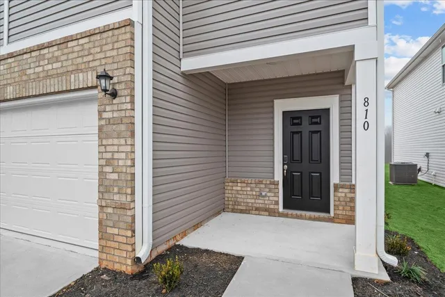 $290,900 | 810 Conifer Court, Pendleton, SC 29670