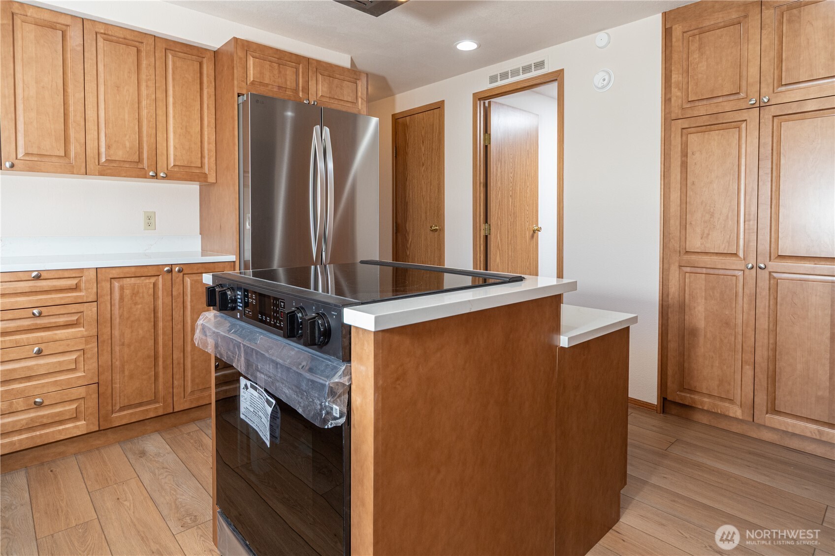 2289 Towne Point Avenue Port Townsend, WA 98368 - Photo 12 of 35