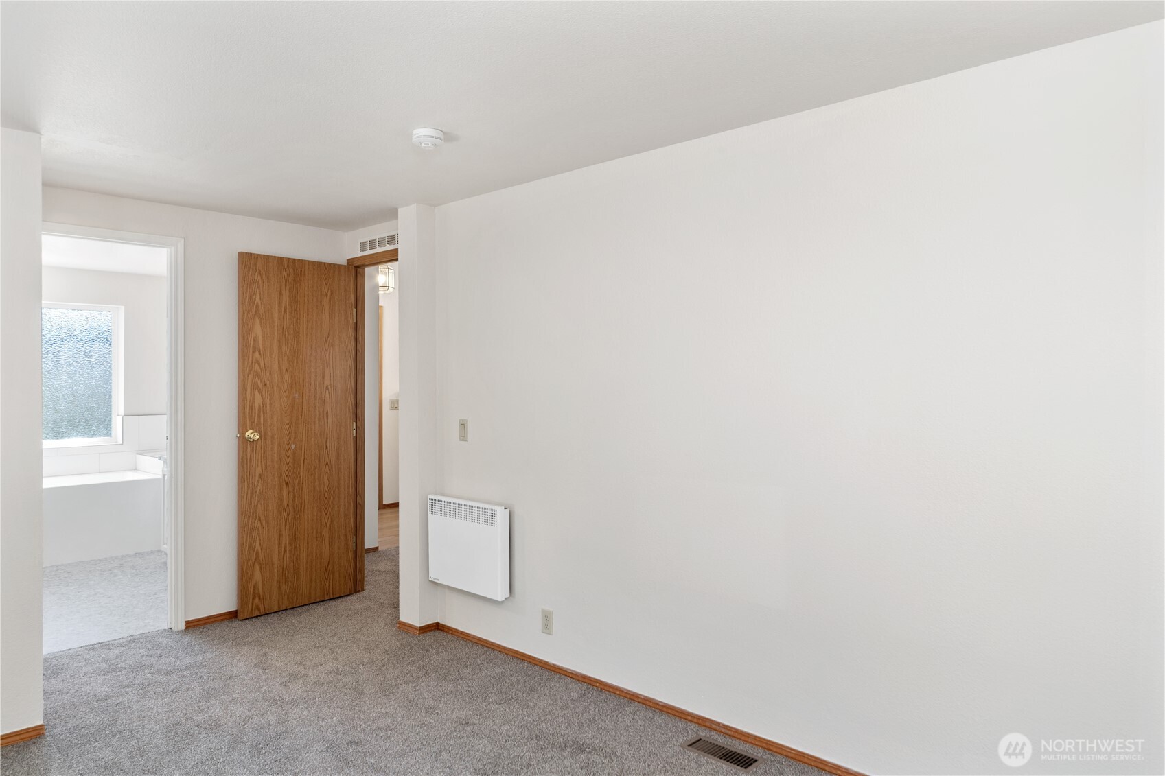 2289 Towne Point Avenue Port Townsend, WA 98368 - Photo 15 of 35