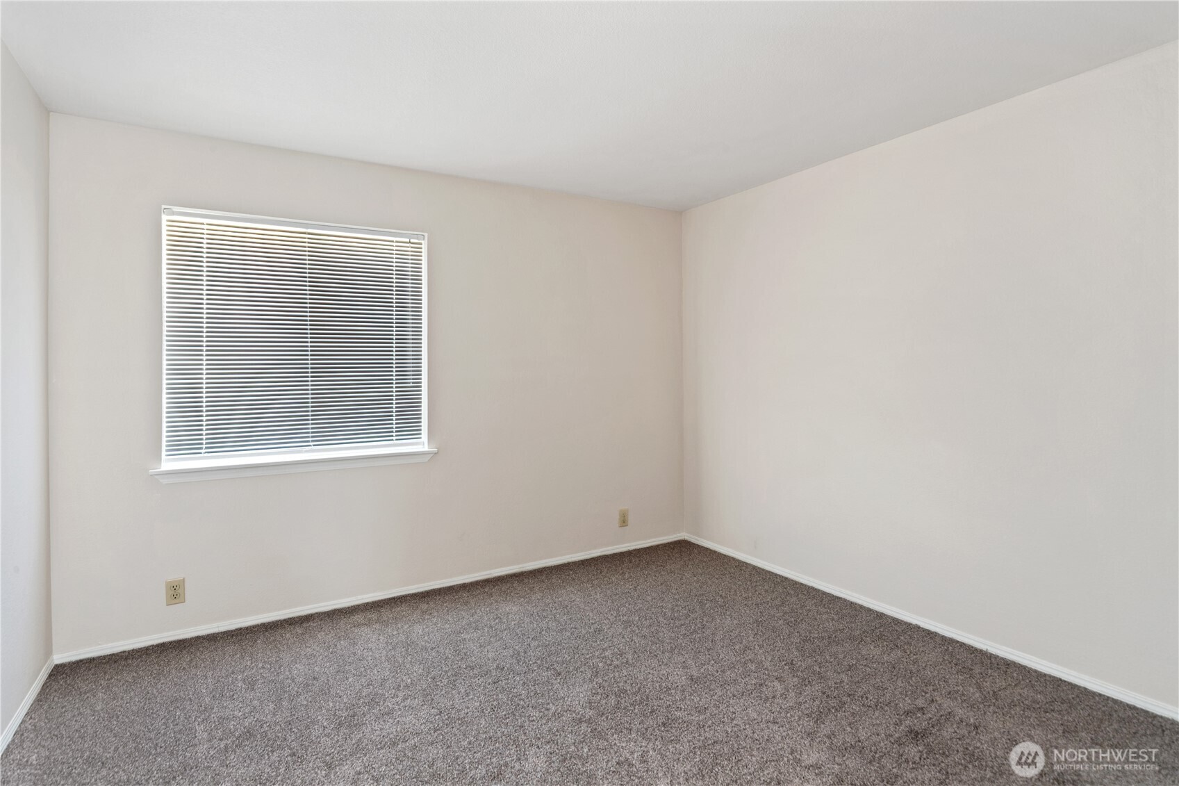 2289 Towne Point Avenue Port Townsend, WA 98368 - Photo 20 of 35