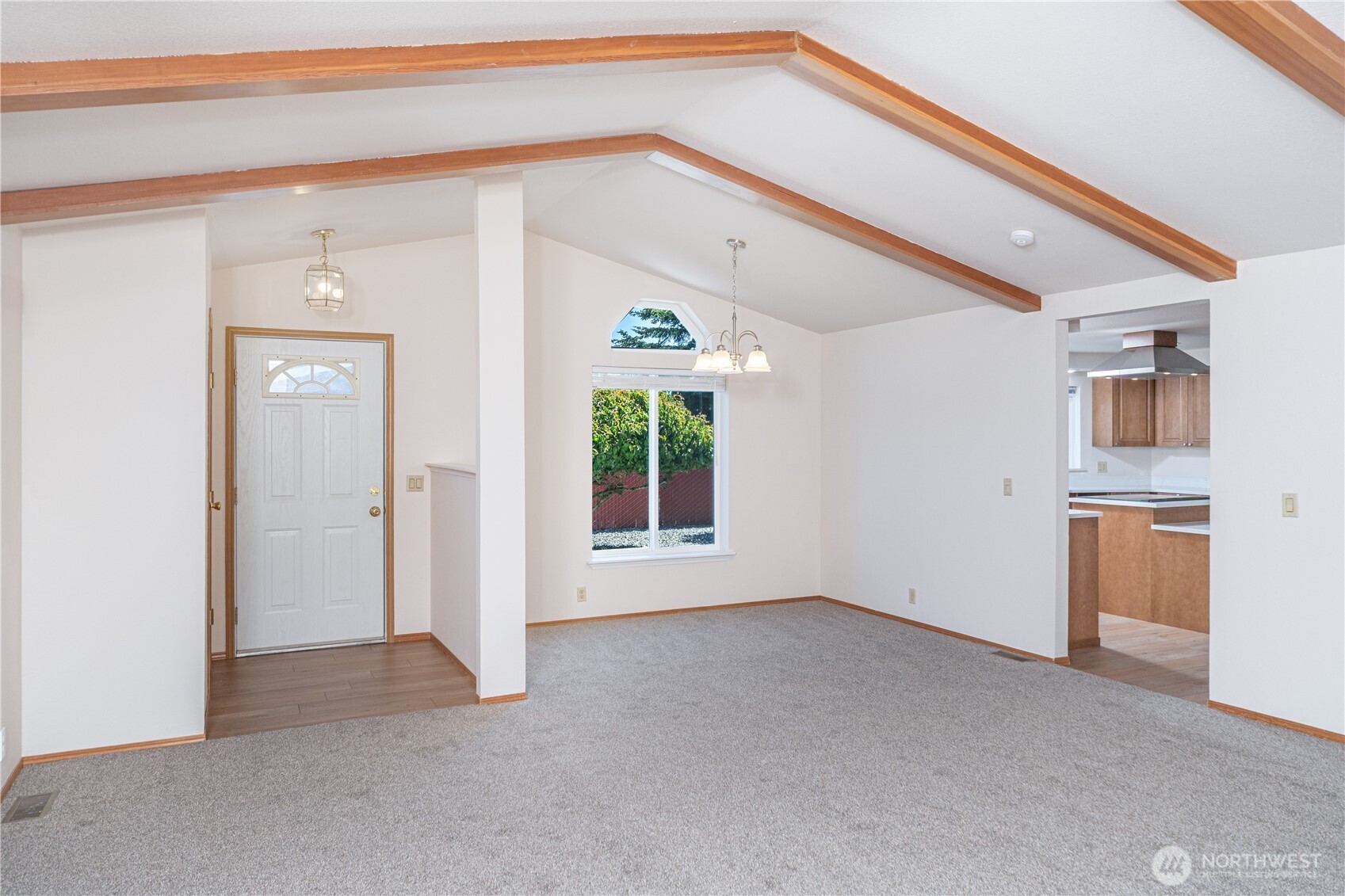 2289 Towne Point Avenue Port Townsend, WA 98368 - Photo 7 of 35