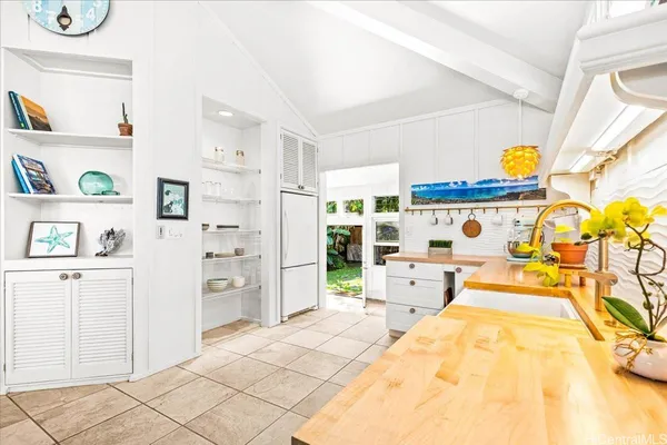 $2,350,000 | 465 Kawailoa Road, Unit C, Kailua, HI 96734