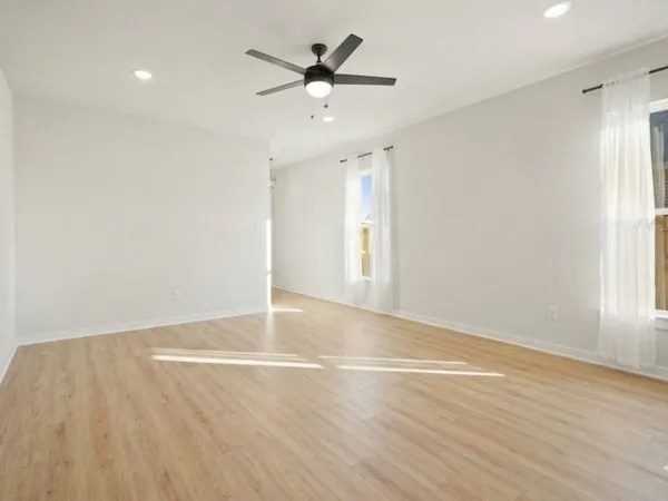 $2,250 | 10726 Sky Crk Lane, Beasley, TX 77417