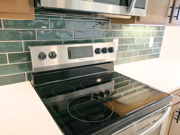 $2,250 | 10726 Sky Crk Lane, Beasley, TX 77417