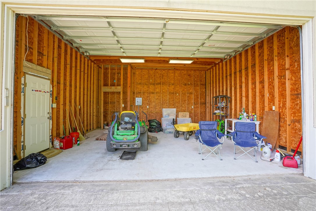4662 Thane Road Navasota, TX 77868 - Photo 13 of 21
