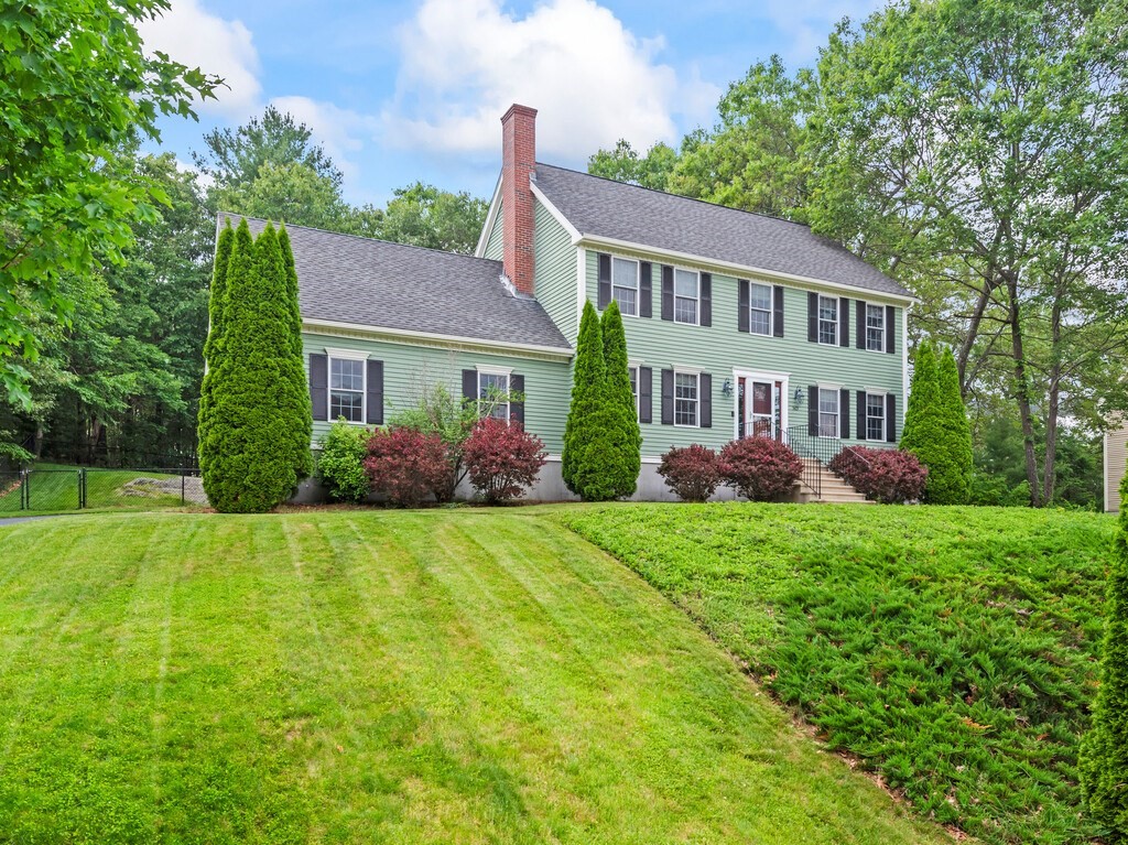 569 Marston Road Northbridge, MA 01588 - Photo 1 of 40 Gallery Image 1