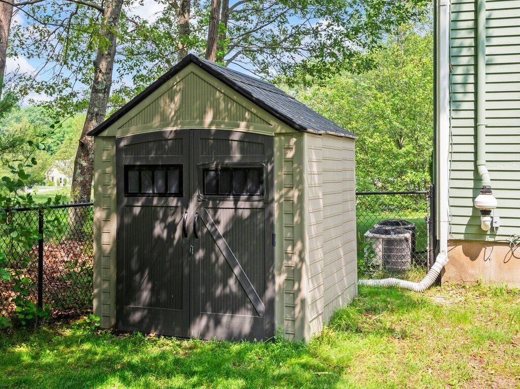569 Marston Road Northbridge, MA 01588 - Photo 38 of 40 Gallery Image 38