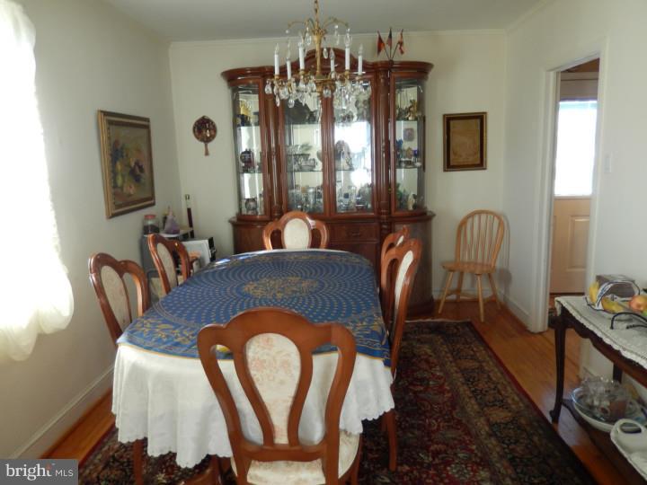 202 South Sproul Road Broomall, PA 19008 - Photo 5 of 16 Gallery Image 5