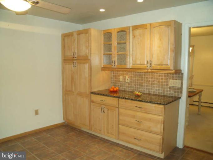 4803 Kelly Road Woodbridge, VA 22193 - Photo 5 of 27 Lots of Cabinet Space