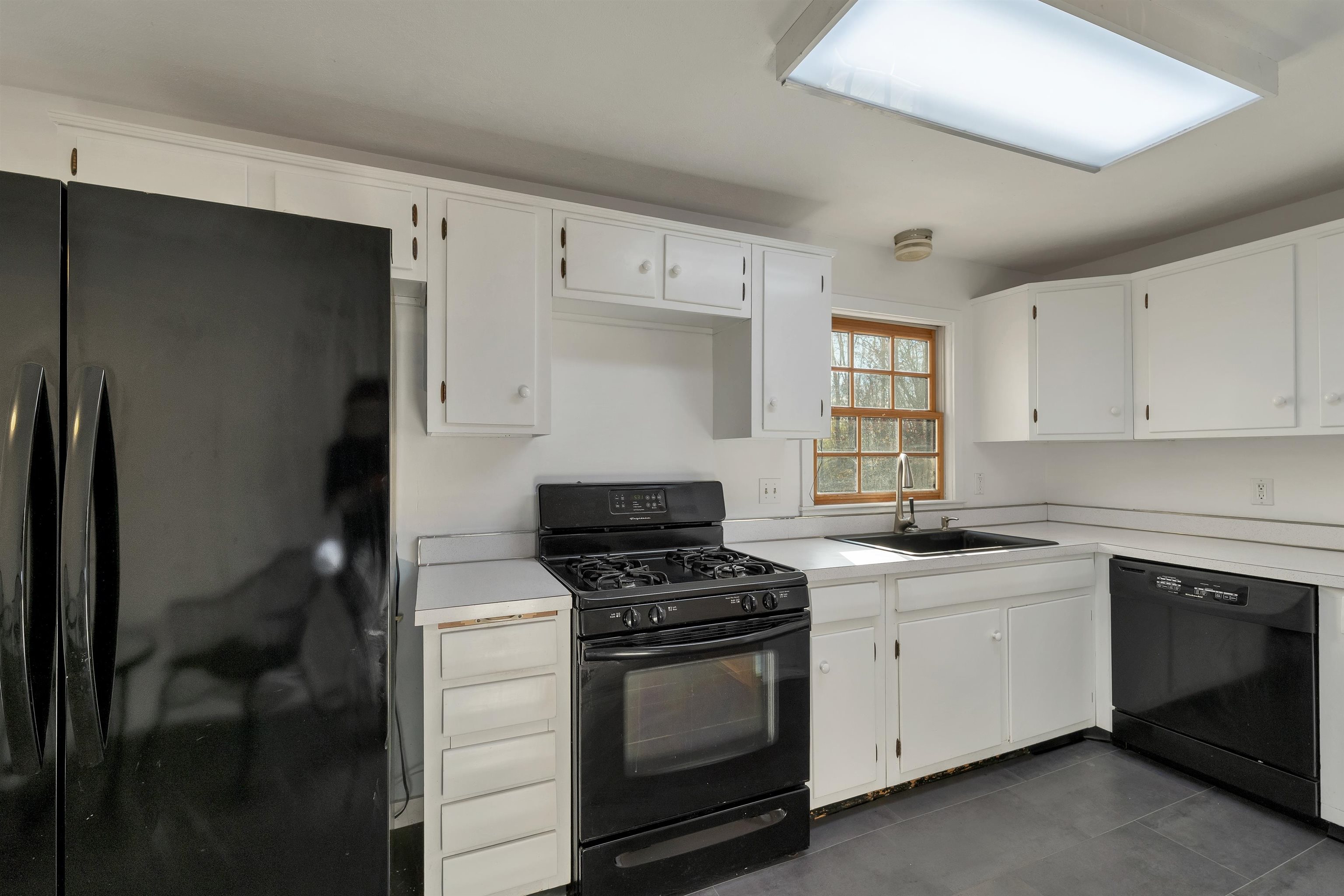 535 Ocean Road Portsmouth, NH 03801 - Photo 21 of 45