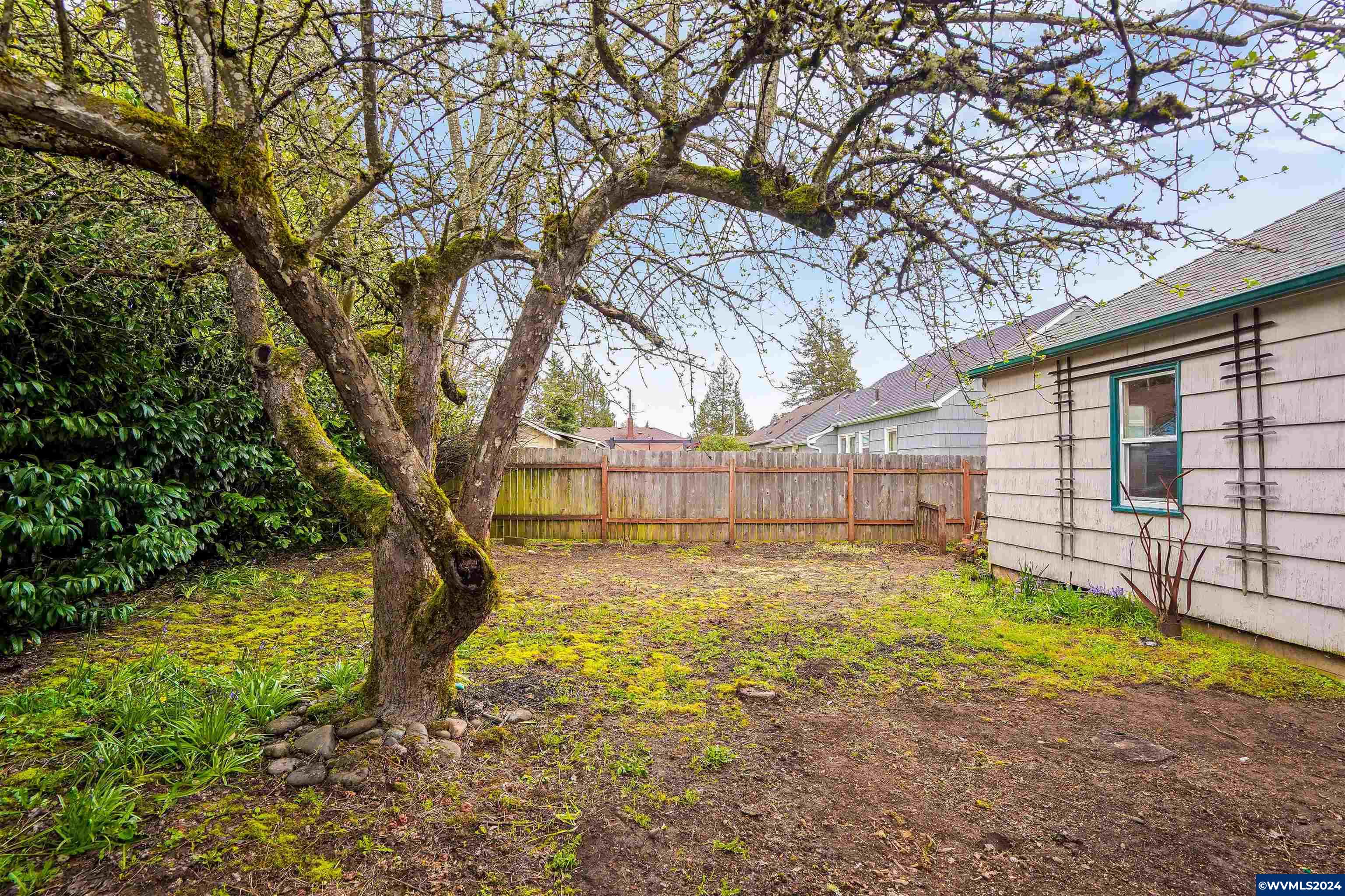 1550 Southwest Liberty Street Albany, OR 97321 - Photo 31 of 32