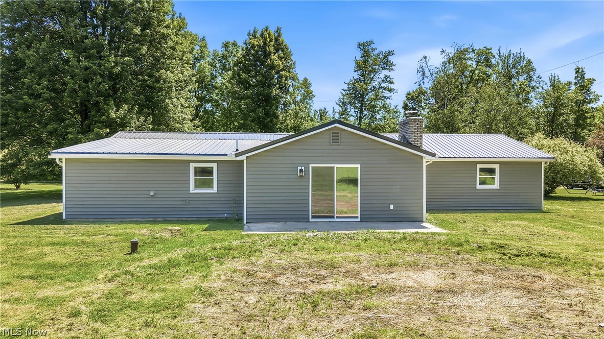 5423 Thompson Clark Road Bristolville, OH 44402 - Photo 6 of 43