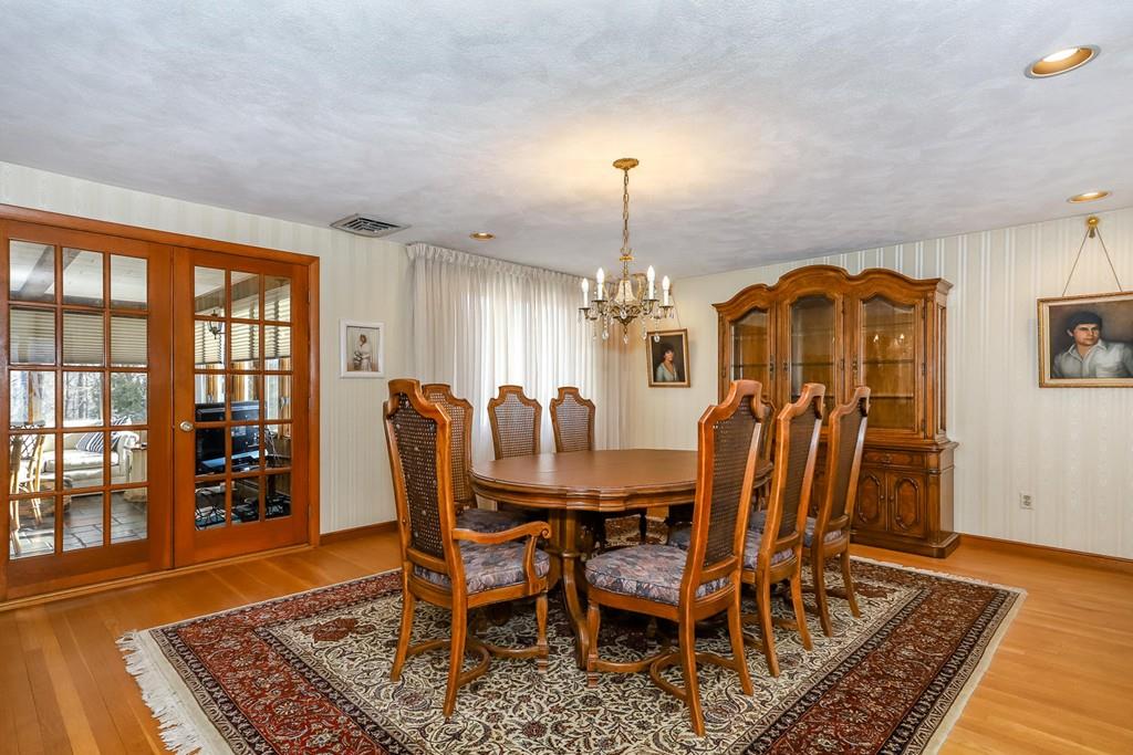 31 Davis Road Stoughton, MA 02072 - Photo 3 of 15 Gallery Image 3